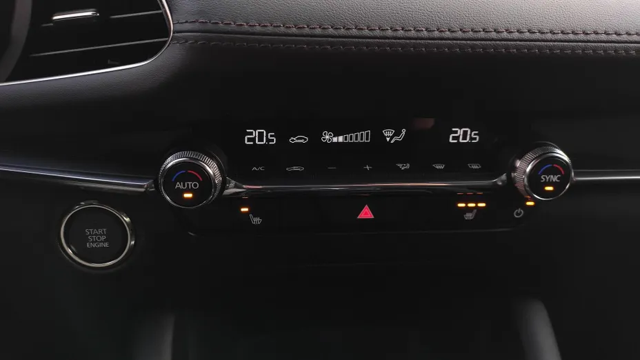 MAZDA 3 3 2.0 mHEV Exclusive Line
