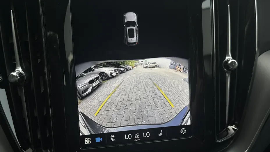 VOLVO XC60 XC60 B4 B Core aut