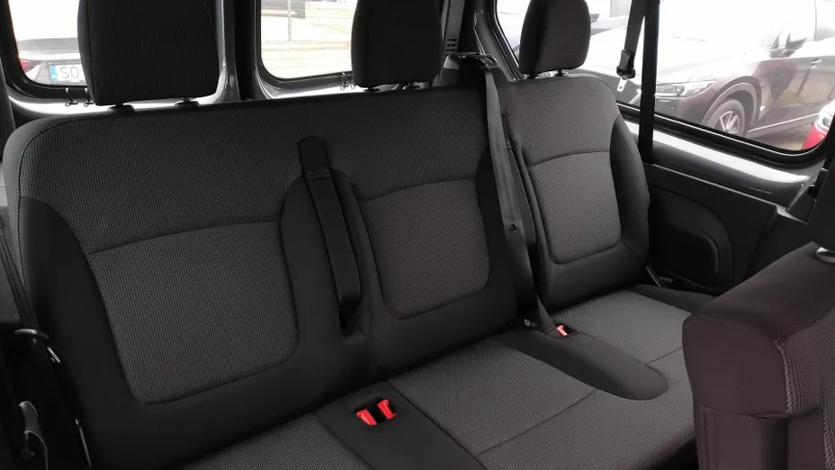 RENAULT Trafic Trafic Kombi 2.0 Blue dCi L2 Equilibre