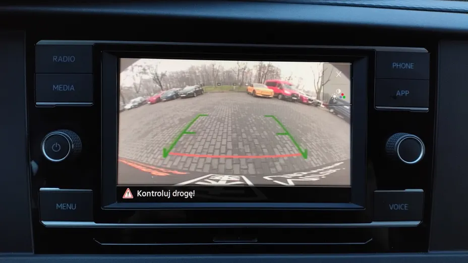 VOLKSWAGEN Transporter Transporter T6.1 TDI L2H1