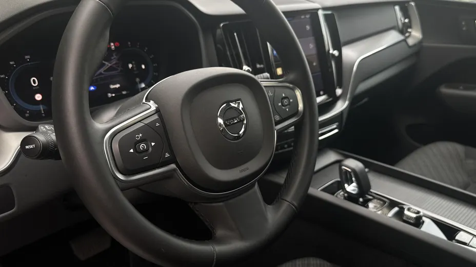 VOLVO XC60 XC60 B4 B Core aut