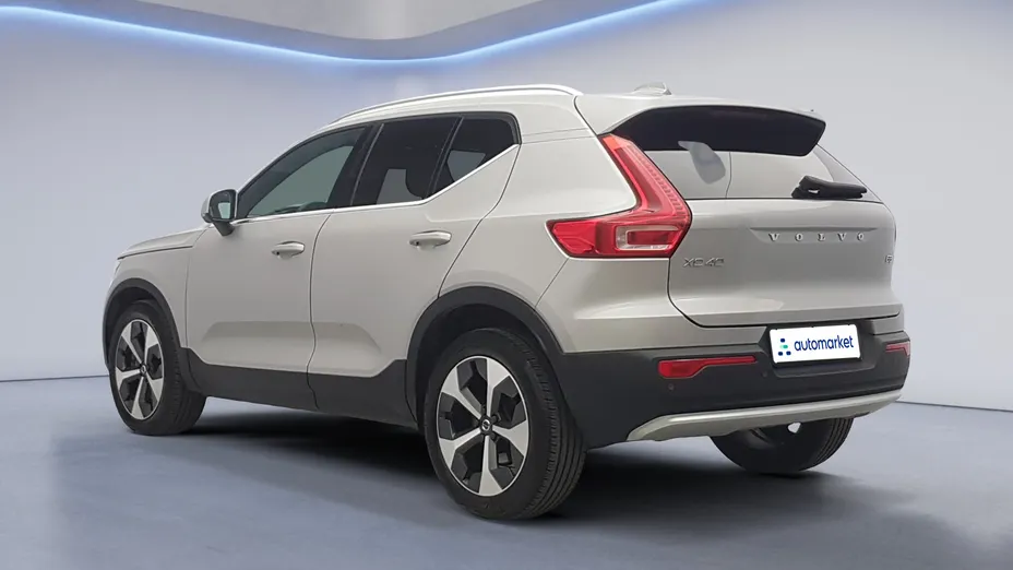 VOLVO XC40 XC40 B3 Plus Bright aut