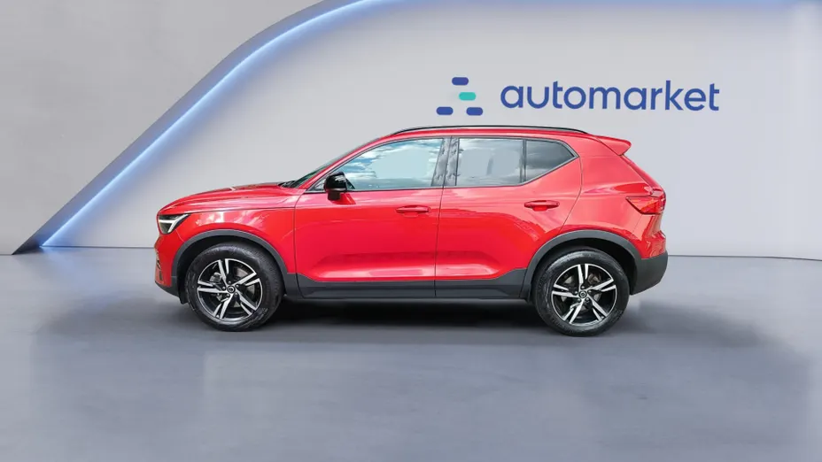 VOLVO XC40 XC40 B3 Plus Dark aut