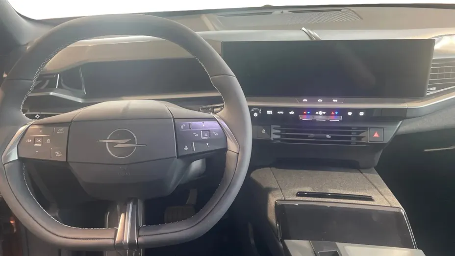 OPEL Grandland X Grandland 1.2 mHEV Edition eDTC6 Nowy