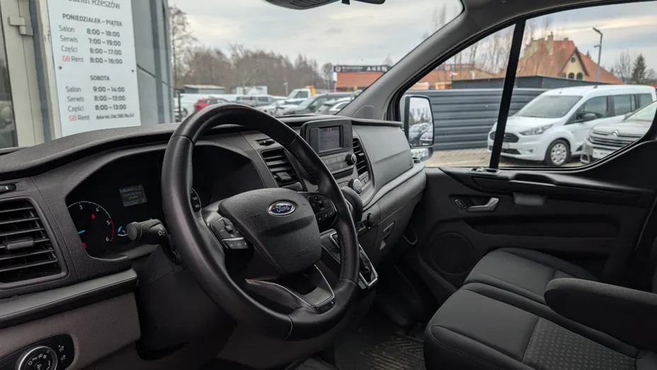 FORD Transit Custom Transit Custom Kombi 320 L2H1 Trend Aut.