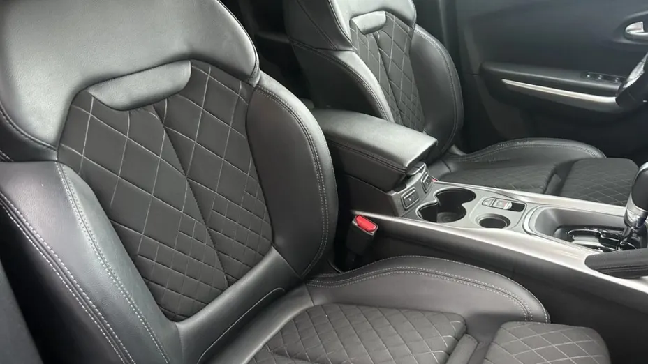 RENAULT Kadjar Kadjar 1.3 TCe FAP Intens EDC