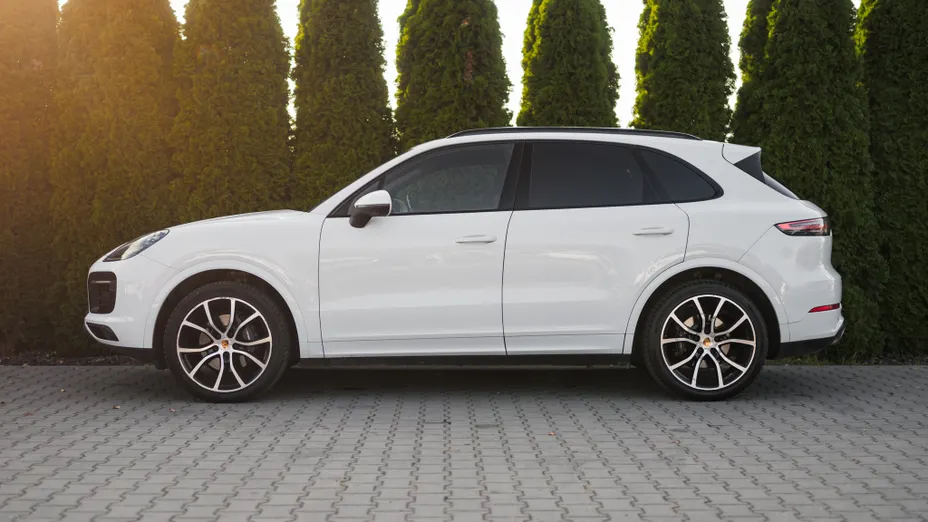 PORSCHE Cayenne Cayenne