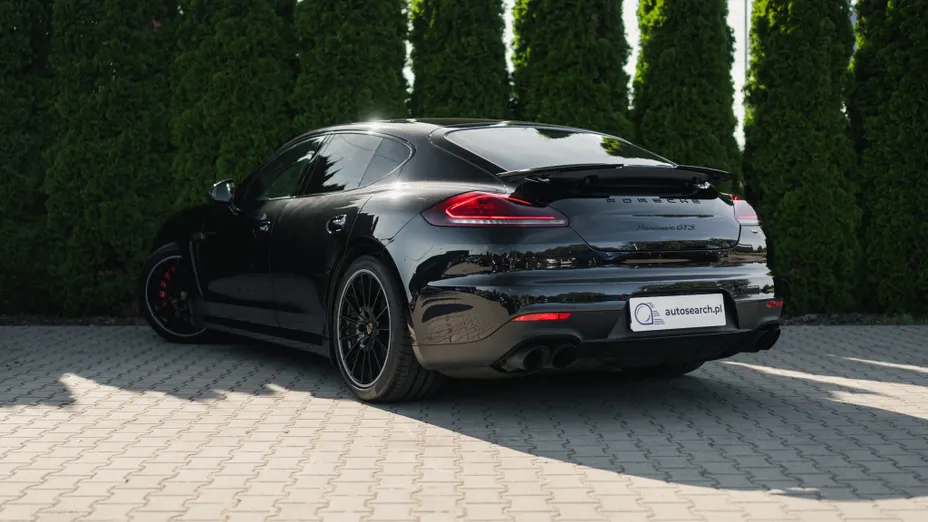 PORSCHE Panamera Panamera GTS