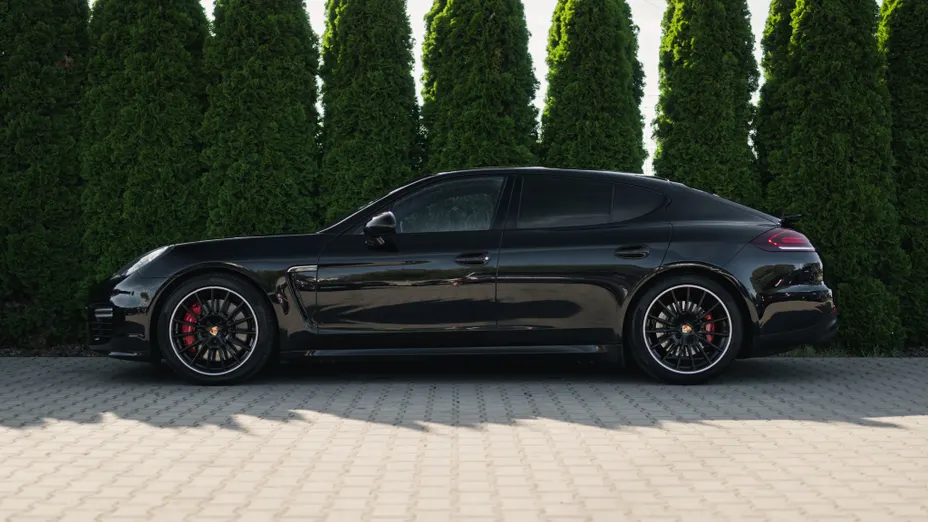 PORSCHE Panamera Panamera GTS