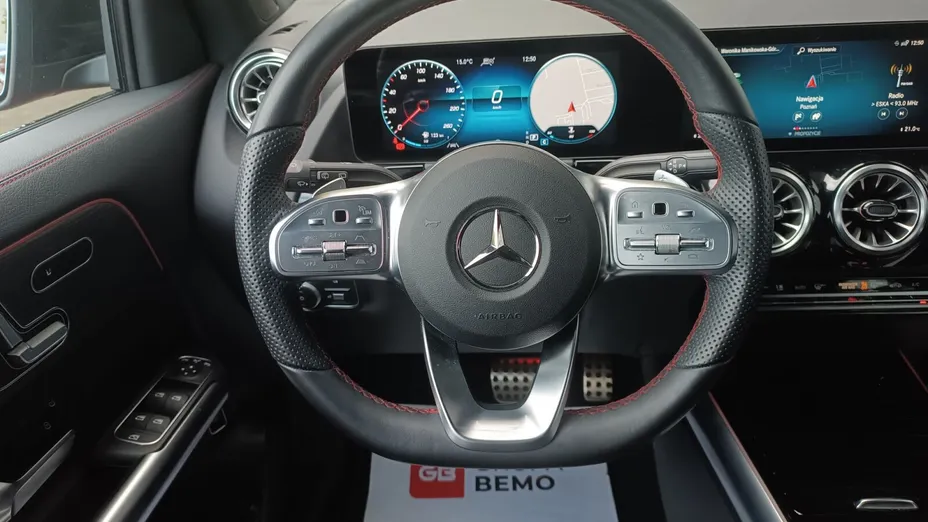 MERCEDES-BENZ GLA GLA 200 AMG Line