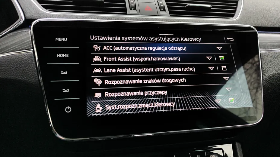 SKODA Superb Superb 2.0 TDI SCR Style DSG