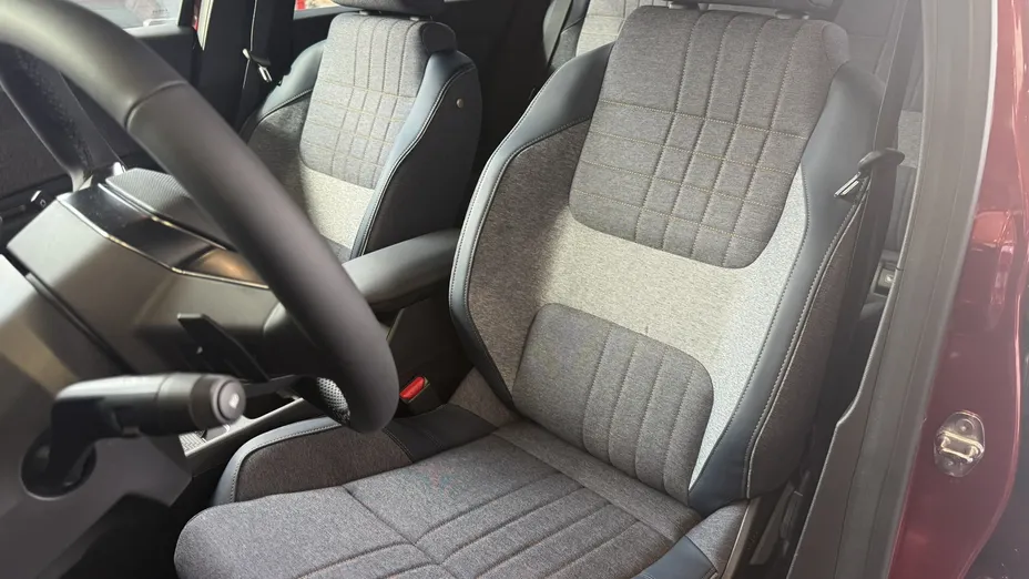 RENAULT R4 R4 52kWh Comfort Range Techno Nowy