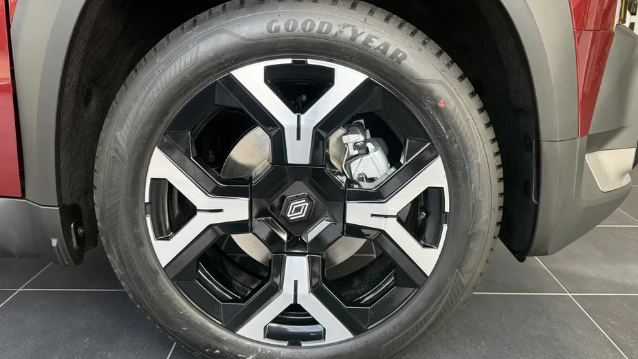 RENAULT R4 R4 52kWh Comfort Range Techno Nowy