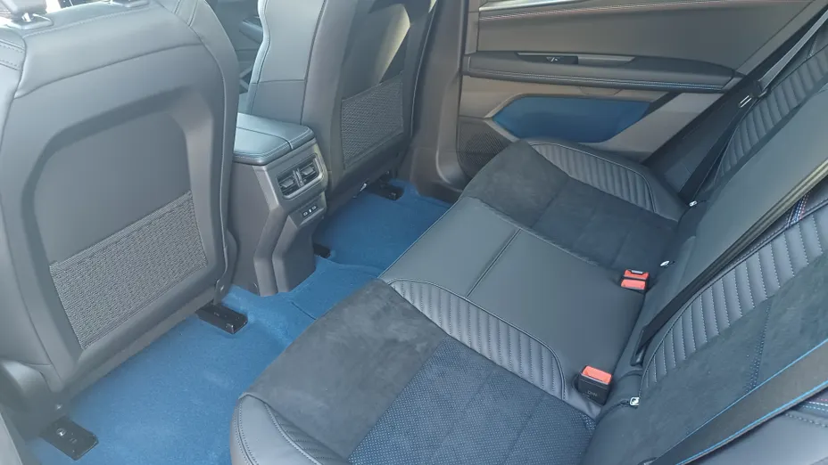 RENAULT Rafale Rafale 1.2 E-Tech PHEV 4x4 300 atelier Alpine MMT Nowy
