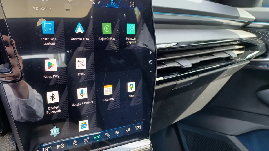 RENAULT Rafale Rafale 1.2 E-Tech PHEV 4x4 300 atelier Alpine MMT Nowy