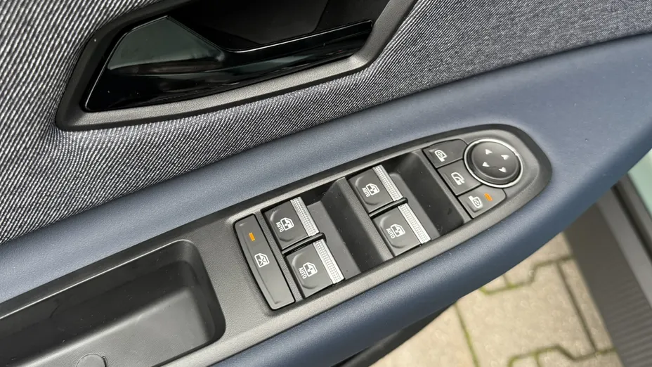 RENAULT R4 R4 52kWh Comfort Range Techno Nowy