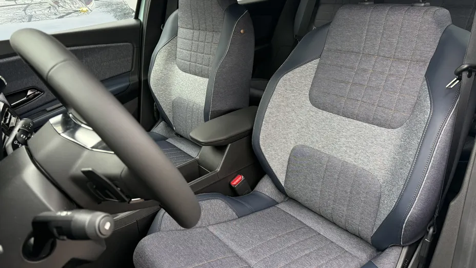 RENAULT R4 R4 52kWh Comfort Range Techno Nowy