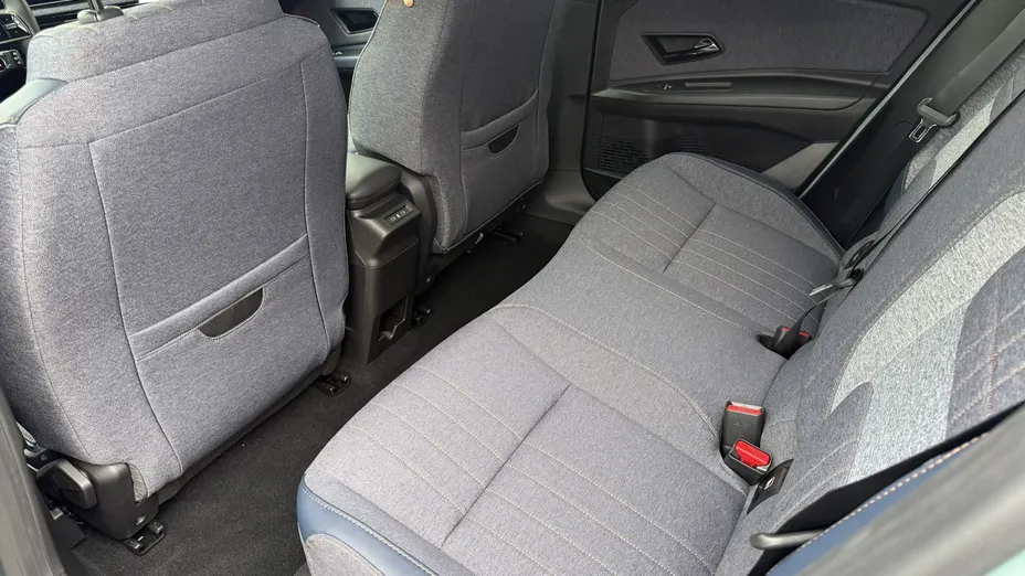 RENAULT R4 R4 52kWh Comfort Range Techno Nowy