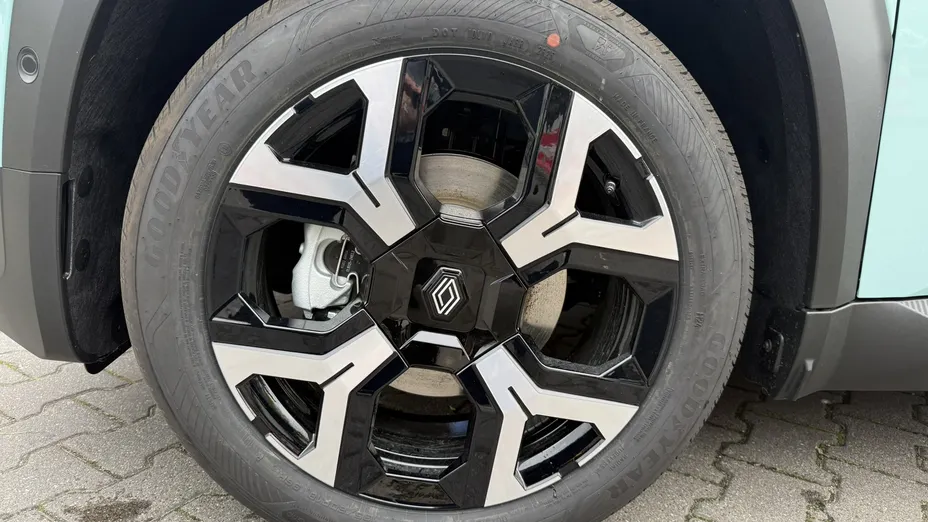 RENAULT R4 R4 52kWh Comfort Range Techno Nowy