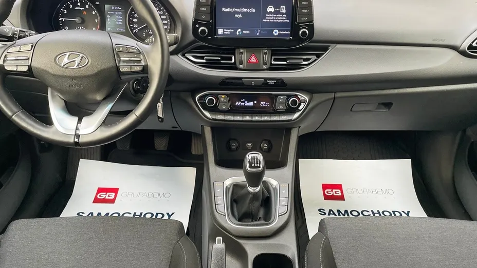 HYUNDAI i30 i30 1.0 T-GDI Smart