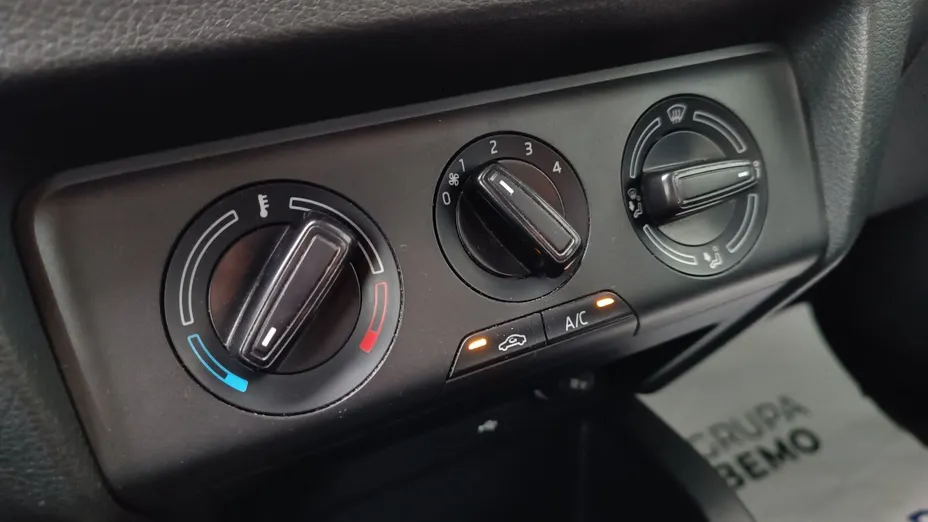 SKODA Fabia Fabia 1.0 TSI Ambition