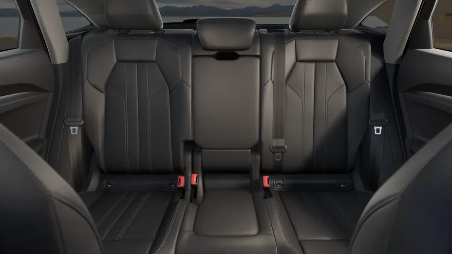 AUDI Q5 Q5 e-Hybrid 220 kW Quattro S tronic Nowy