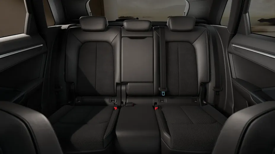 AUDI Q3 Q3 35 TFSI mHEV S-Line S tronic Nowy