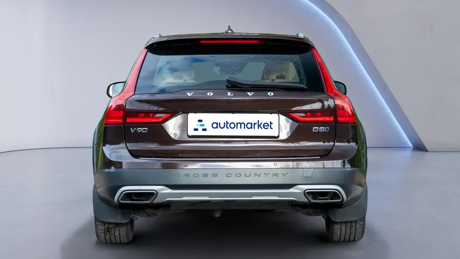 VOLVO V90 V90 CC D5 SCR AWD aut