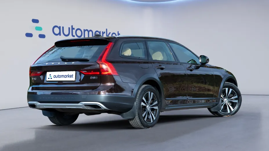 VOLVO V90 V90 CC D5 SCR AWD aut