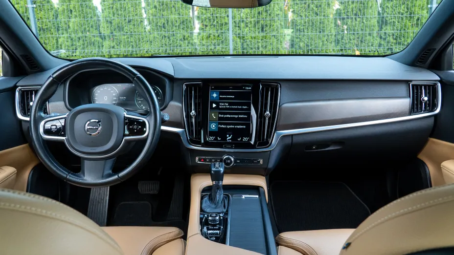 VOLVO V90 V90 CC D5 SCR AWD aut