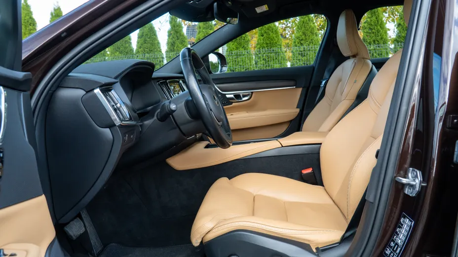 VOLVO V90 V90 CC D5 SCR AWD aut