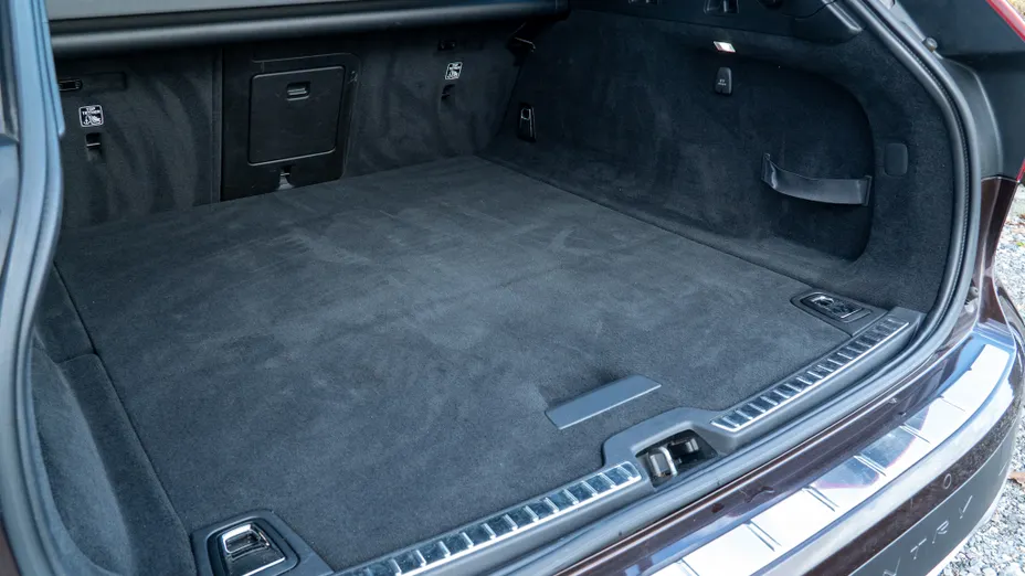 VOLVO V90 V90 CC D5 SCR AWD aut