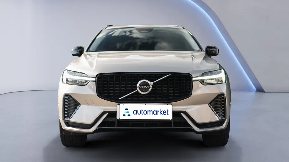 VOLVO XC60 XC60 B5 B AWD Plus Black Edition aut