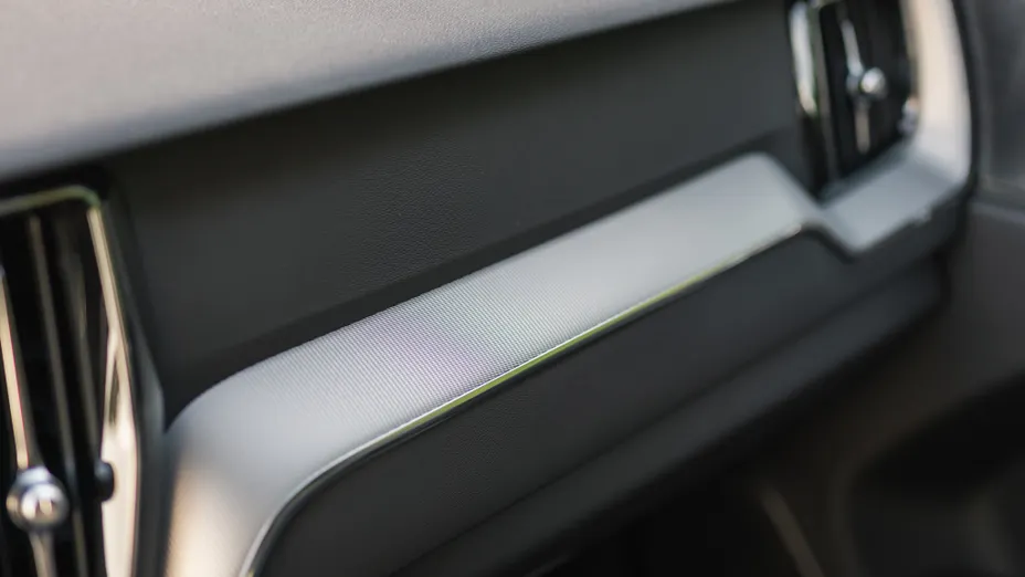 VOLVO XC60 XC60 B5 B AWD Plus Black Edition aut