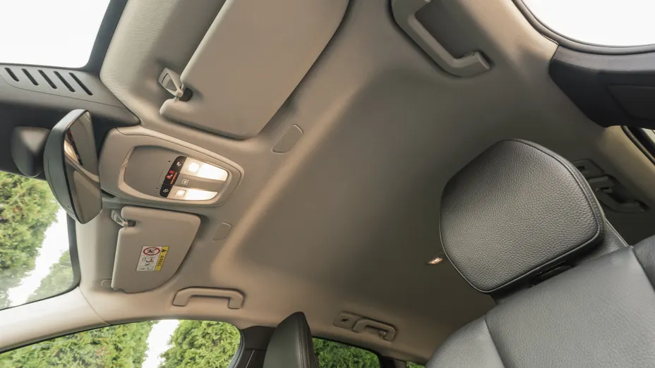 VOLVO XC60 XC60 B5 B AWD Plus Black Edition aut