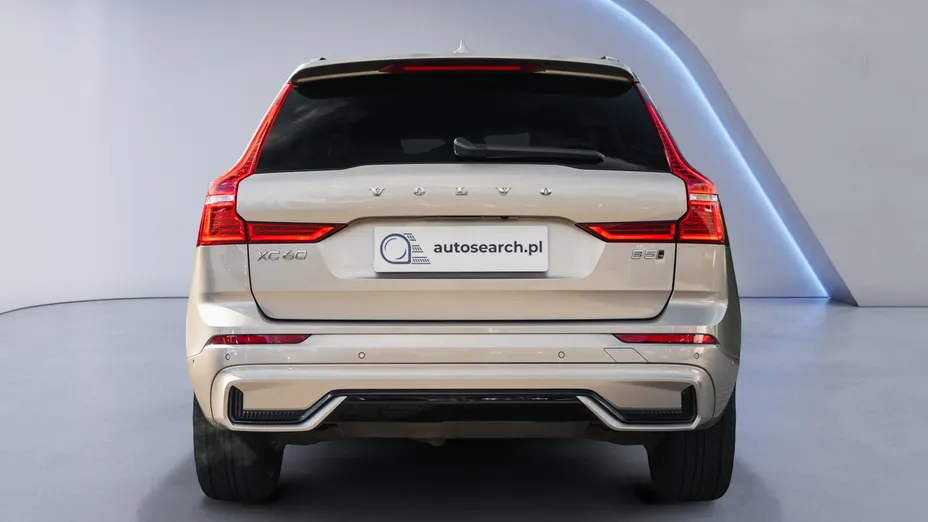 VOLVO XC60 XC60 B5 B AWD Plus Black Edition aut