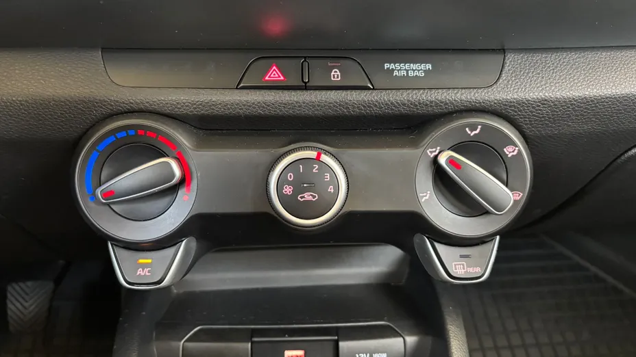 KIA Stonic Stonic 1.0 T-GDI M