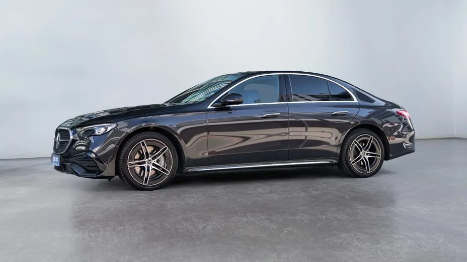 MERCEDES-BENZ E Klasa E 220 d mHEV 4-Matic AMG 9G-Tronic