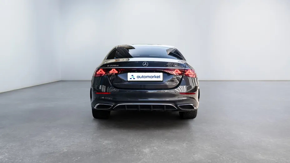 MERCEDES-BENZ E Klasa E 220 d mHEV 4-Matic AMG 9G-Tronic