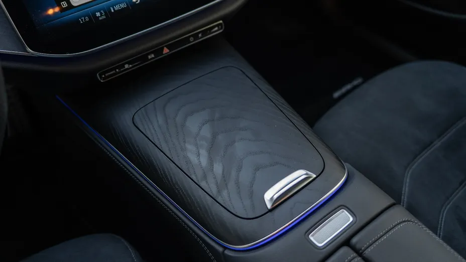 MERCEDES-BENZ E Klasa E 220 d mHEV 4-Matic AMG 9G-Tronic