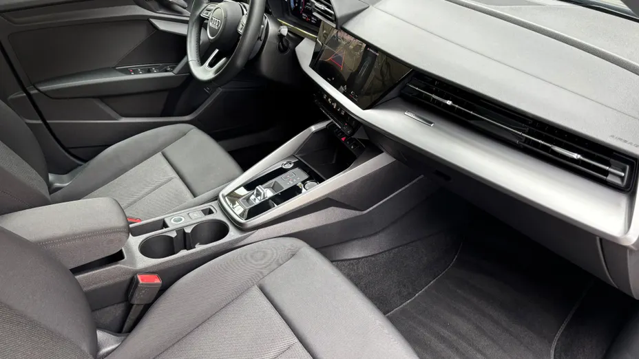 AUDI A3 A3 30 TDI S tronic
