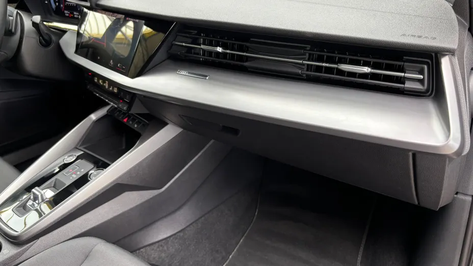 AUDI A3 A3 30 TDI S tronic