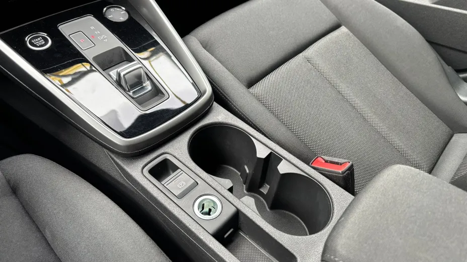AUDI A3 A3 30 TDI S tronic