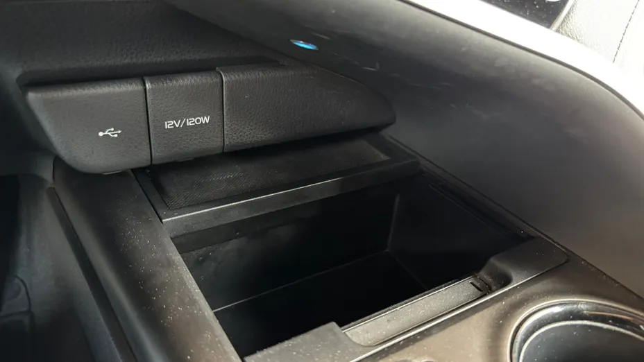 TOYOTA Camry Camry 2.5 Hybrid Comfort CVT
