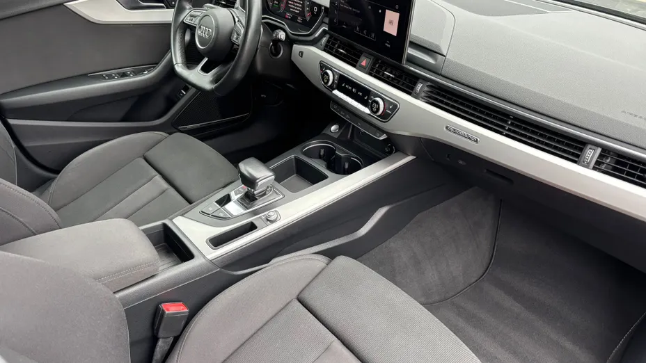 AUDI A4 A4 40 TFSI mHEV Quattro S tronic