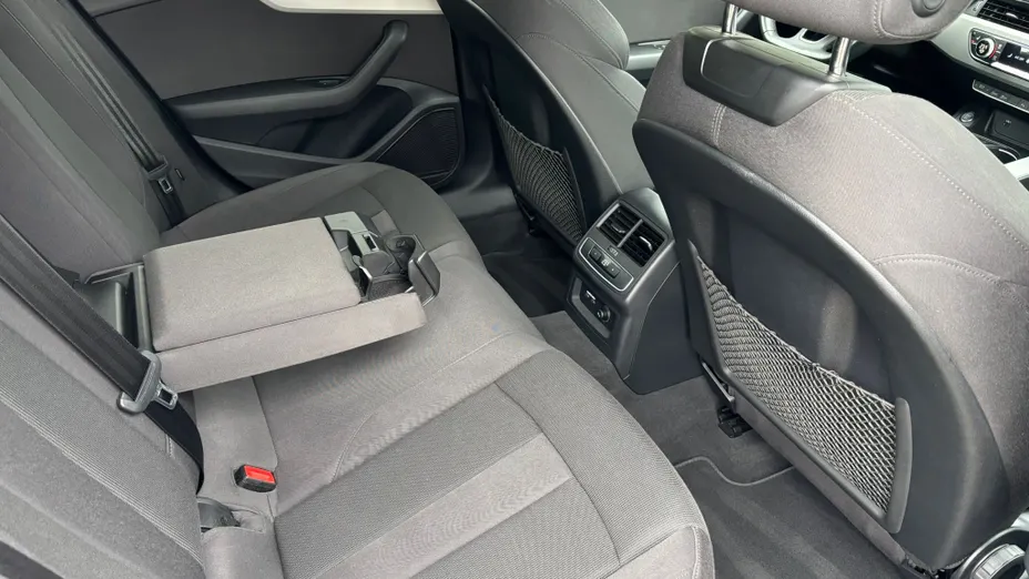 AUDI A4 A4 40 TFSI mHEV Quattro S tronic