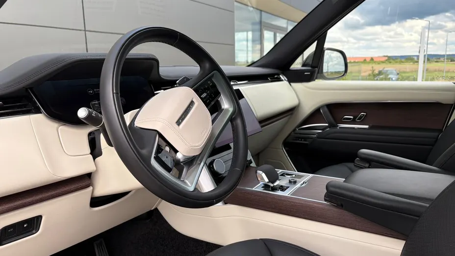 LAND ROVER Range Rover Range Rover 3.0 P440e PHEV SE