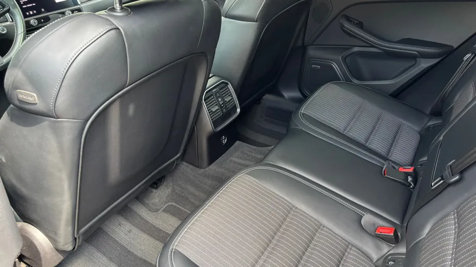 PORSCHE Macan Macan T