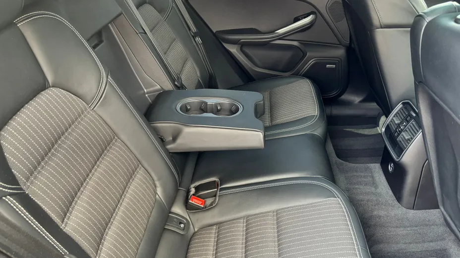 PORSCHE Macan Macan T