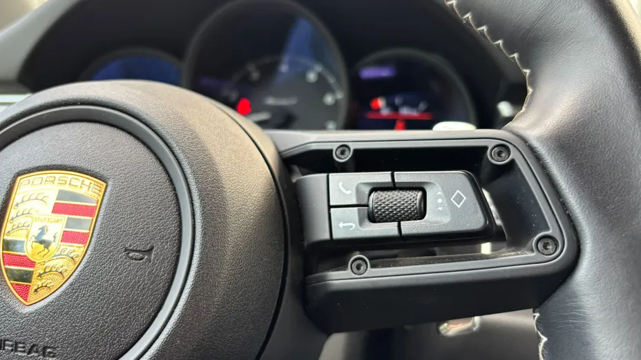 PORSCHE Macan Macan T